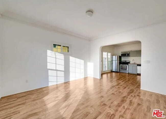 Foto del edificio - 134 S Mountain View Ave