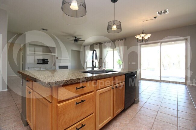 Foto del edificio - 9562 E Monte Ave