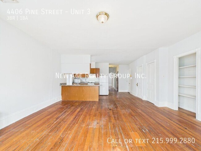 Foto del edificio - Three bedroom apartment in university city!