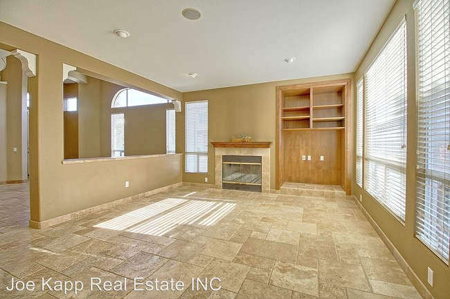 Building Photo - 3 br, 2.5 bath House - 2867 Golf Villa Dr