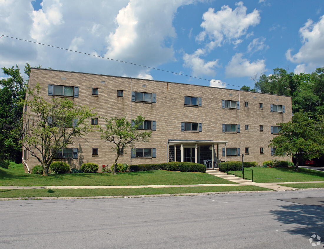 Building Photo - 519 Heather Dr