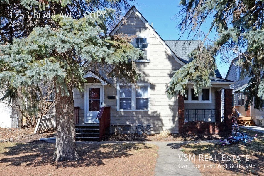 Foto principal - Gorgeous 2BD / 1BATH Duplex In St. Paul.