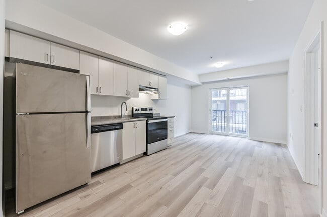 Building Photo - 8010 Kipling Av