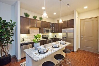 Building Photo - 2315 Farm to Market 2920