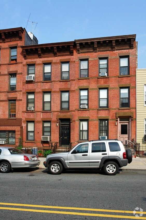 Building Photo - 658-660 6th Ave