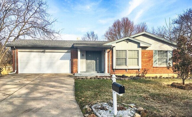 Foto del edificio - 9 Lakemont Dr