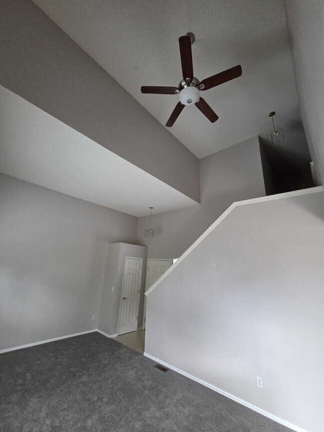 Foto del edificio - 5016 Prairie Grass Ln