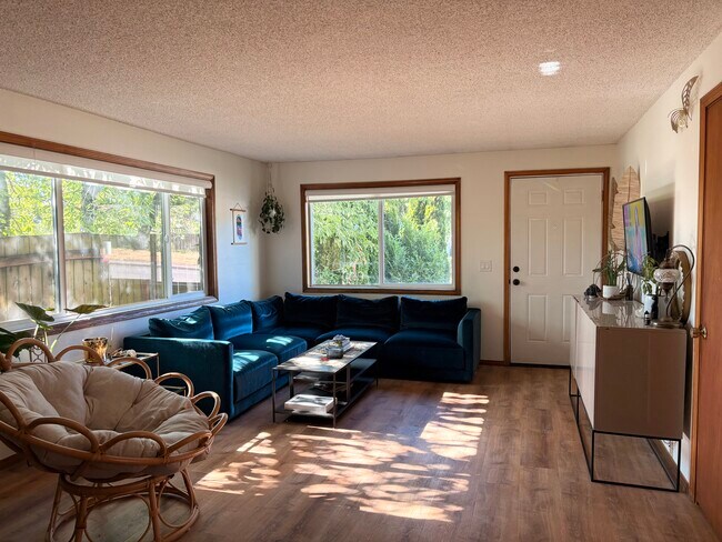Foto del edificio - 3308 SE 11th St