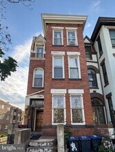 Building Photo - 3002 13th St NW