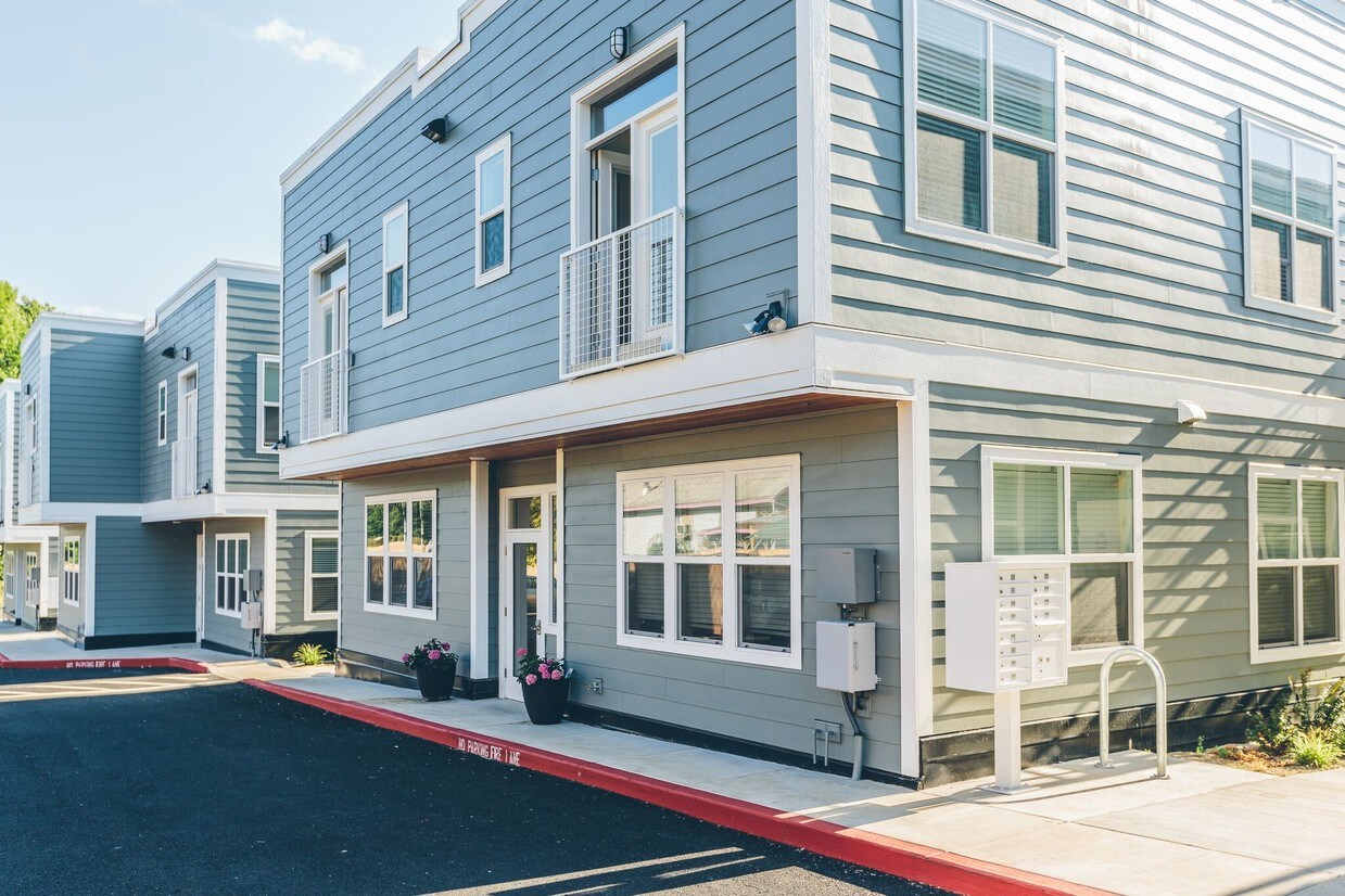 Midtown Apartments - Vancouver, WA | Apartments.com