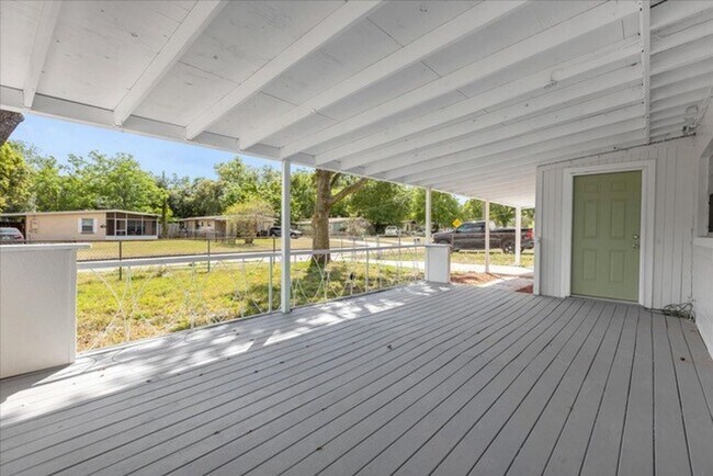 Building Photo - 3207 Sherry Dr