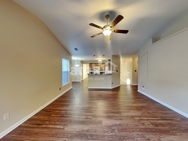 Building Photo - 8004 Leisure Lane