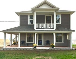 Building Photo - 2051 S Grade Rd