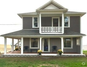 Building Photo - 2051 S Grade Rd
