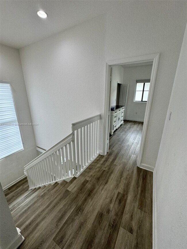 Foto del edificio - 229900 SW 114TH PATH