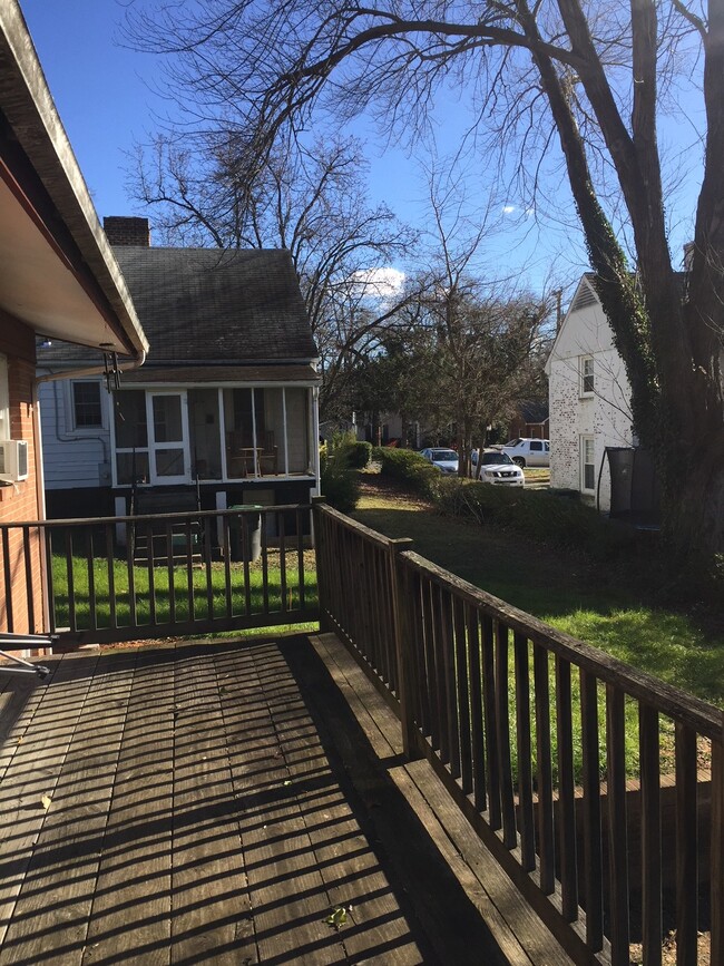 deck - 130 Apple Tree Rd