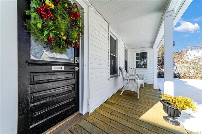 Foto del edificio - 8 Howe St