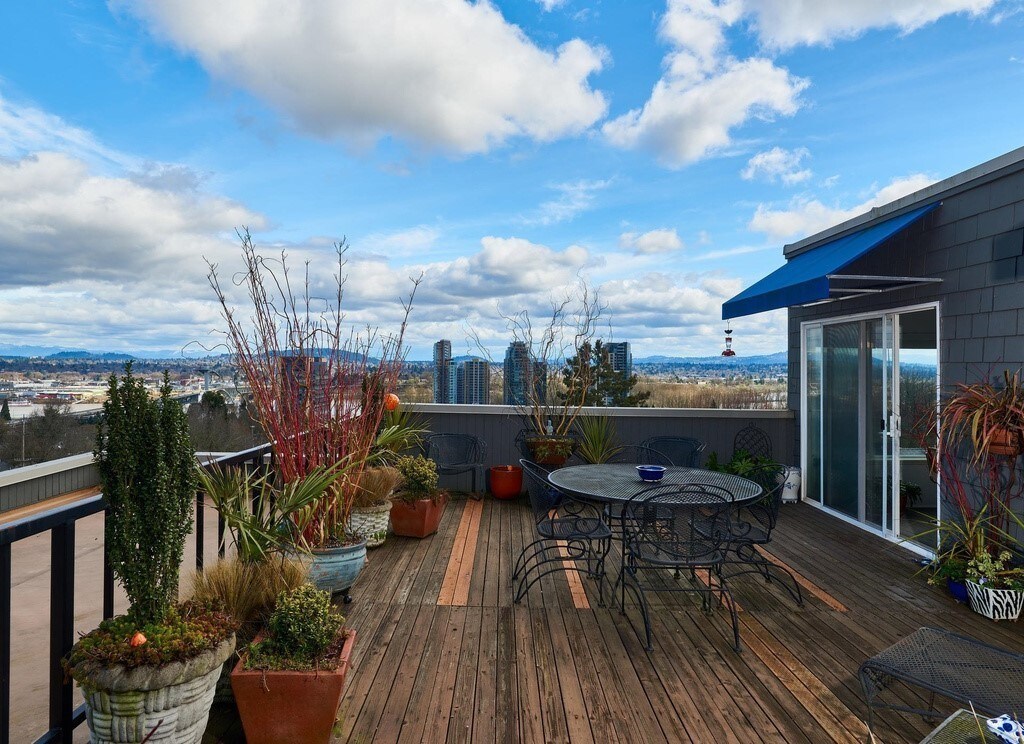 Foto principal - 3515 SW Barbur Blvd