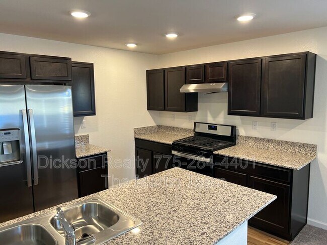 Building Photo - 9255 Logan Creek Rd