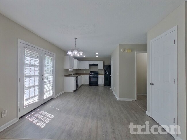 Foto del edificio - 1030 Riverclift Dr
