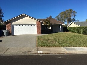 Building Photo - 414 Springer Dr