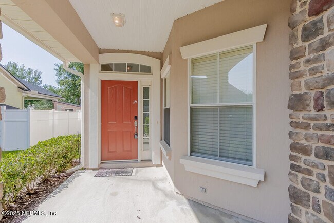 Foto del edificio - 6332 Endelstow Ln