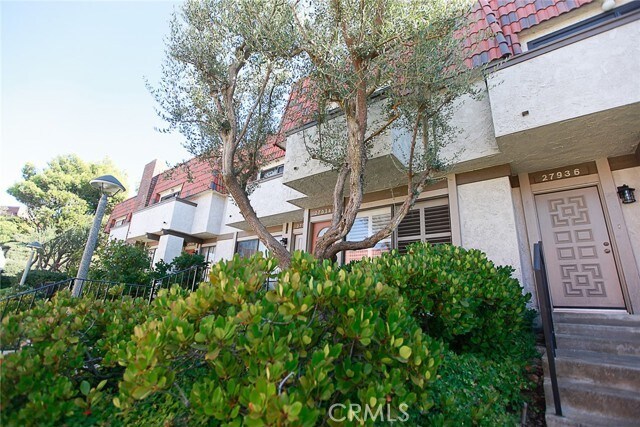 Building Photo - 27934 Ridgebrook Ct