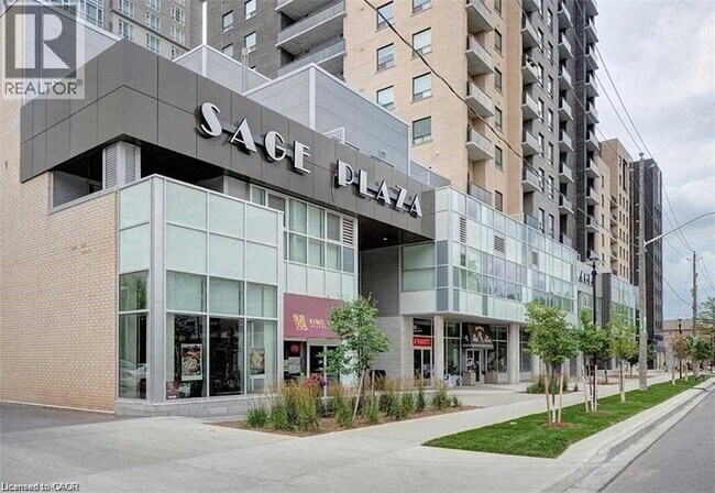 Building Photo - 318 Spruce St