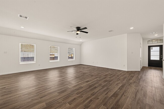 Foto del edificio - 7910 Eagle Crk Ln