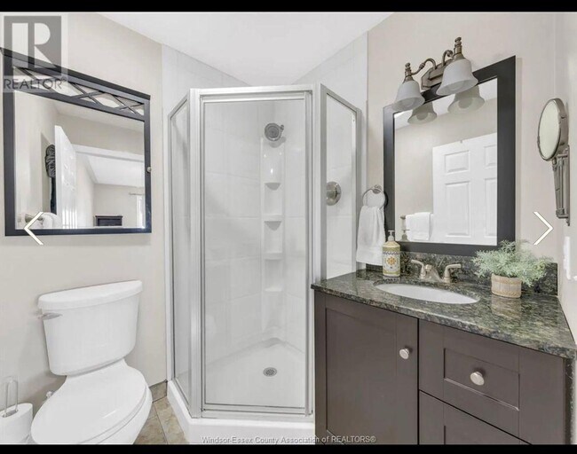 Photo du bâtiment - 2361 Randolph Av