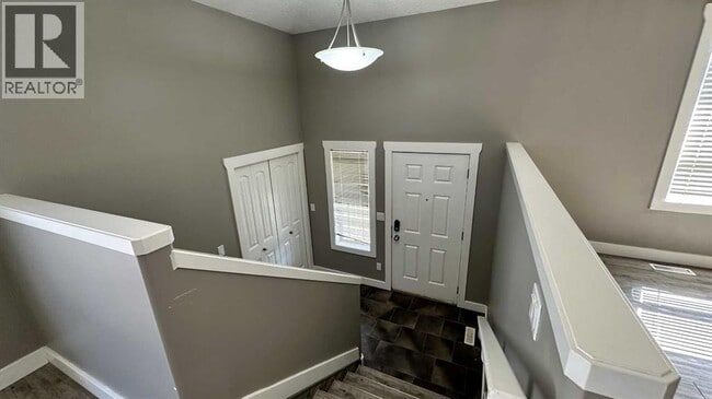 Building Photo - 11238 75 Ave