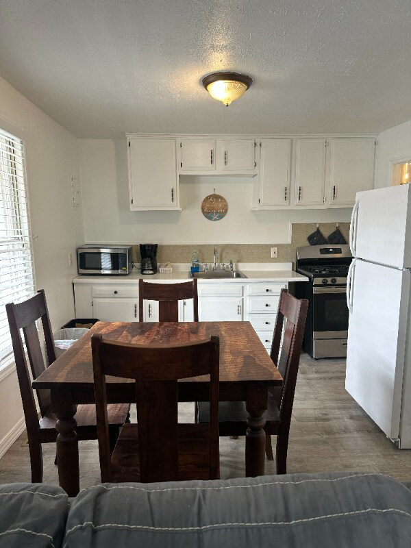 Building Photo - 21 M St