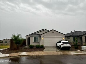 Building Photo - 6752 W Siesta Wy