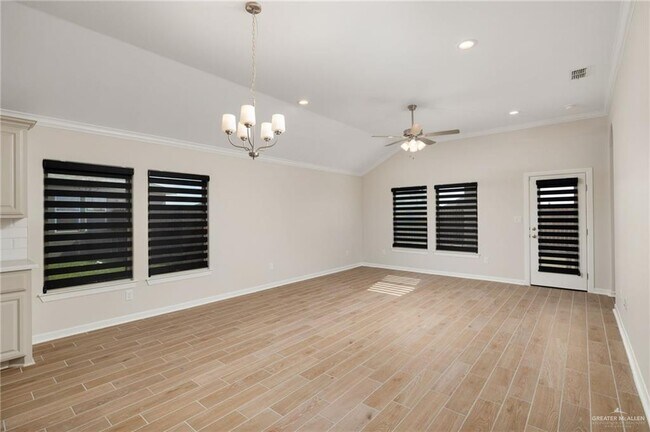 Foto del edificio - 17 Highland Ave