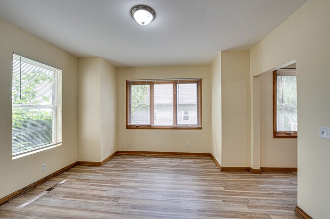 Foto del edificio - 407 Linden Ave