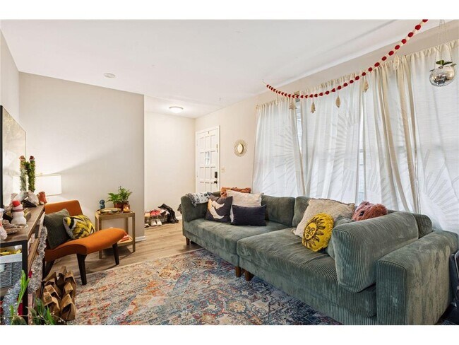 Foto del edificio - 3513 Emerson Ave S