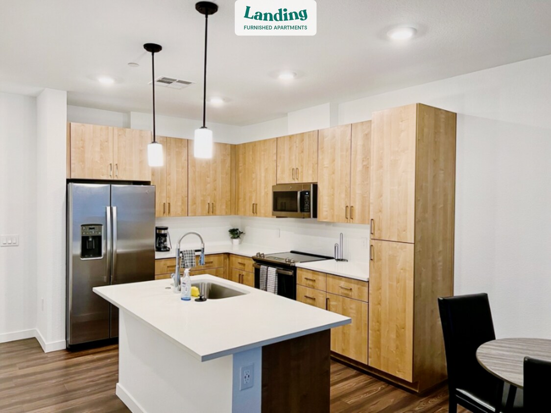 Primary Photo - 2001 N Scottsdale Rd