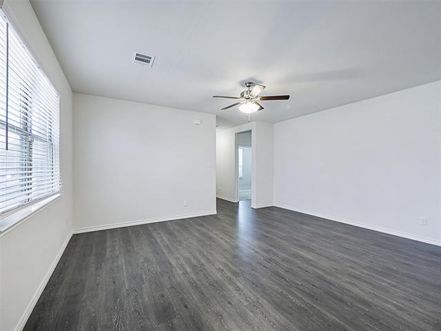 Foto del edificio - 1621 Babb Ln