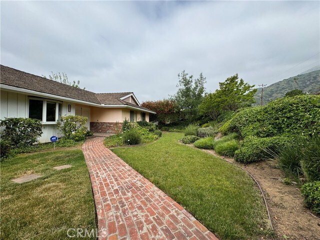 Primary Photo - 2228 High Mesa Dr