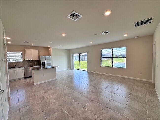 Foto del edificio - 10798 Marlberry Way