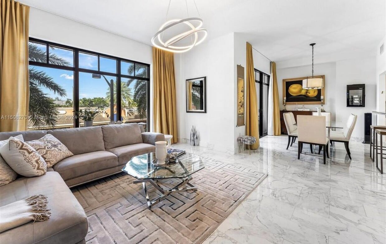 Foto del edificio - 200 E Palmetto Park Rd