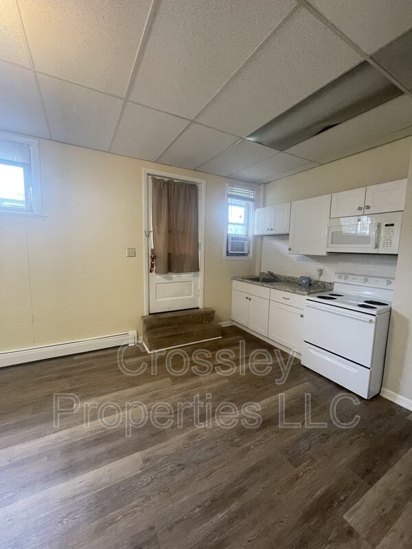 Building Photo - 29 Stitzer Ave