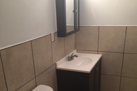 Bathroom (Sink/Vanity) - 4316 E Wingohocking St