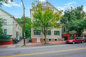 Building Photo - 298 Wickenden St