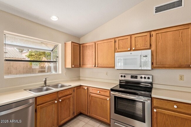 Foto del edificio - 3111 W Baylor Ln