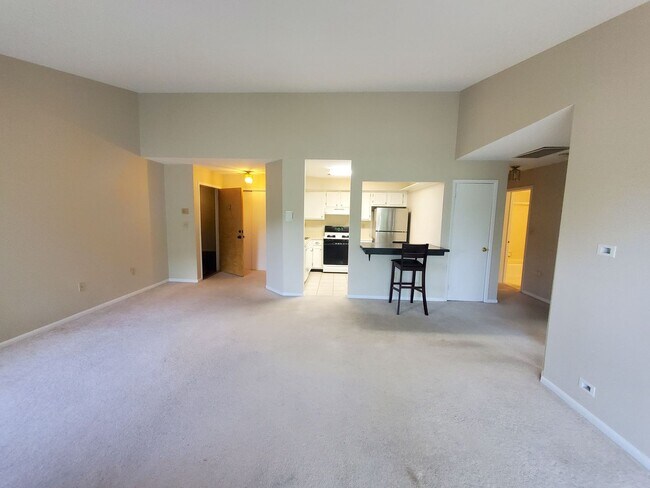 Building Photo - Condominium living at its finest! Updated,...