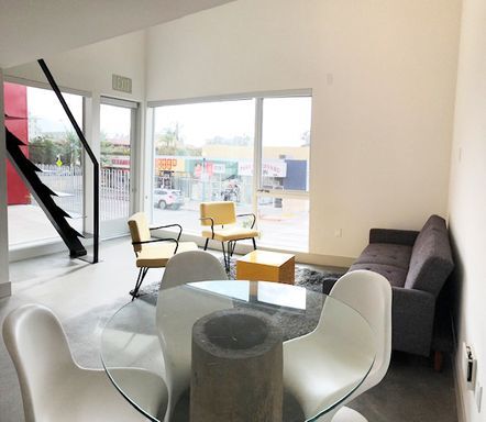 BRIGHT corner w views - 1642 University Ave