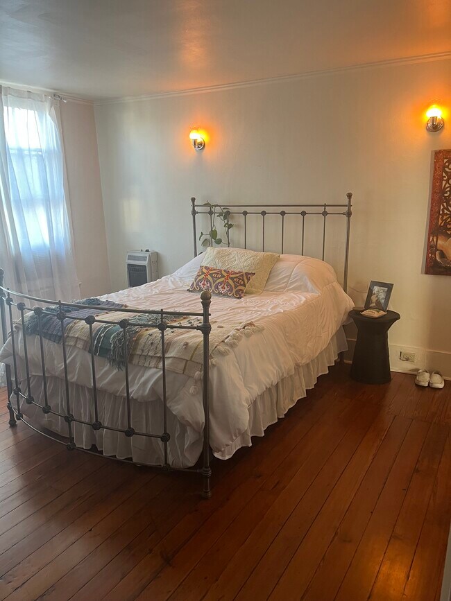 Foto del edificio - 1618 3rd St