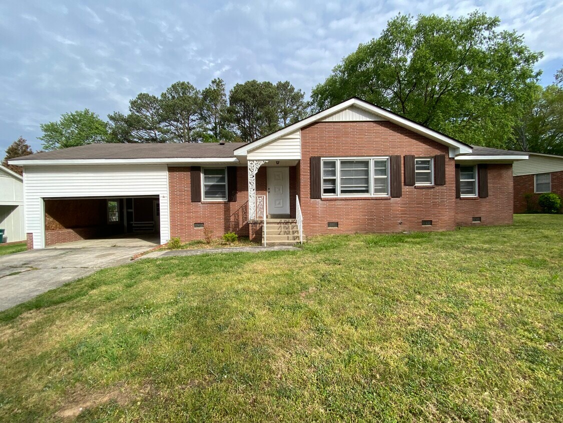 Primary Photo - 87 Carlisle Dr