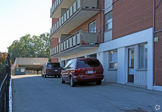 Building Photo - Prospect Towers